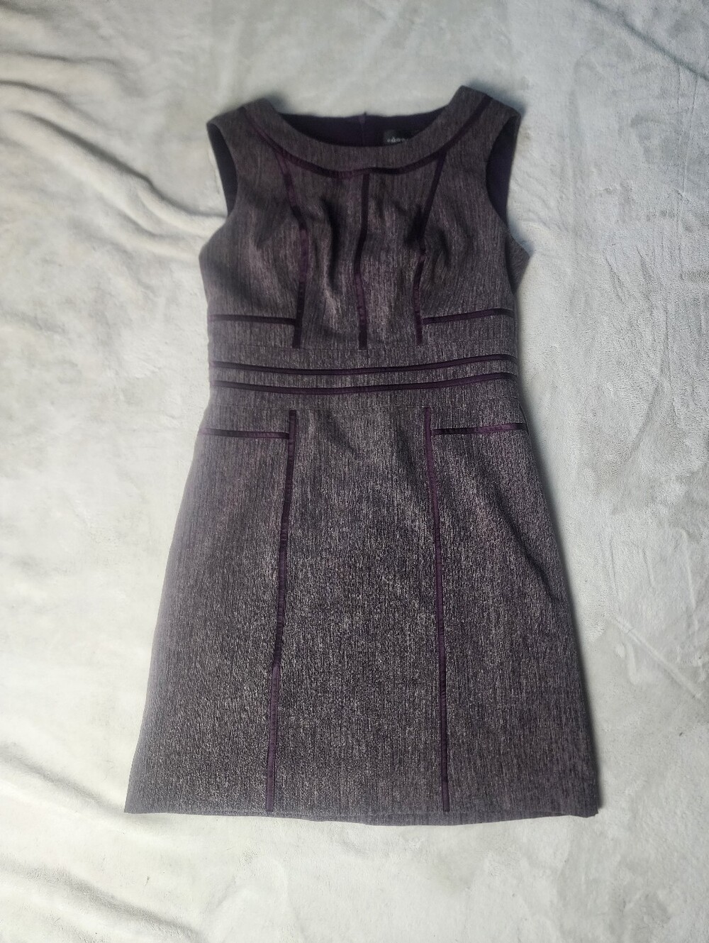 Apostrophe apparel structured lined dress